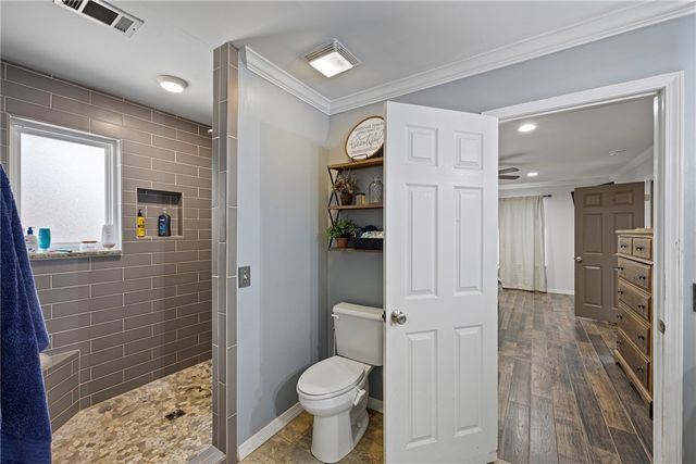 908 Deerfield Court, Russellville, AR 72801