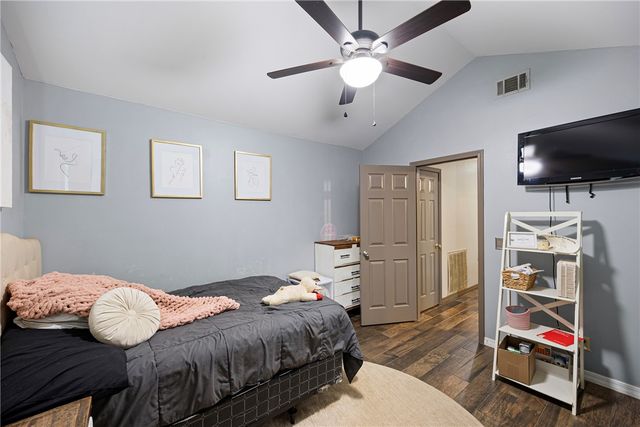 908 Deerfield Court, Russellville, AR 72801