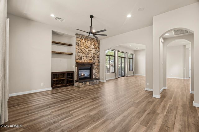 3653 E SANDS Drive, Phoenix, AZ 85050