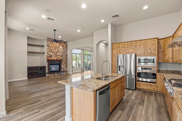 3653 E SANDS Drive, Phoenix, AZ 85050