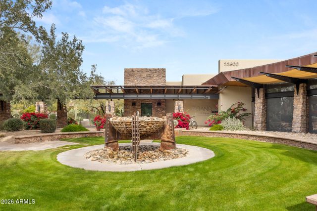 3653 E SANDS Drive, Phoenix, AZ 85050