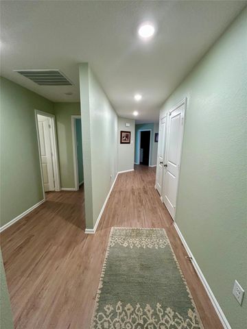 2213 Still Bend Lane, League City, TX 77573