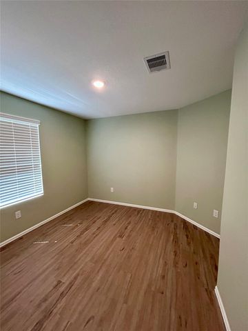 2213 Still Bend Lane, League City, TX 77573