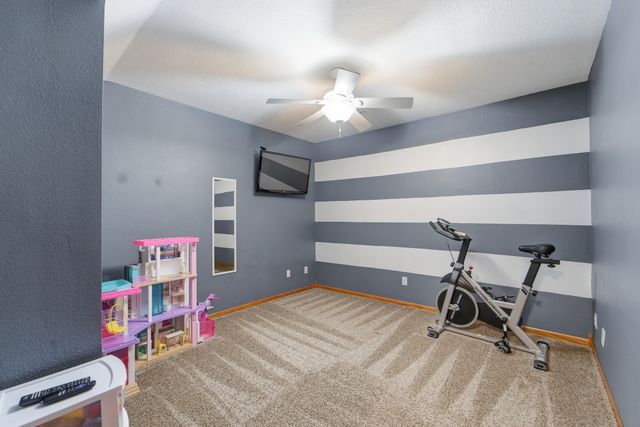 112 17th Street SE, Altoona, IA 50009