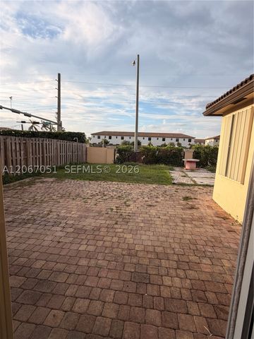 11851 SW 248th Ter 0, Homestead, FL 33032