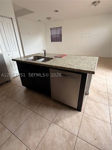 11851 SW 248th Ter 0, Homestead, FL 33032