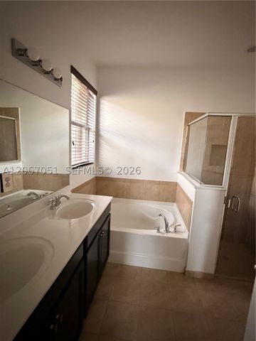 11851 SW 248th Ter 0, Homestead, FL 33032