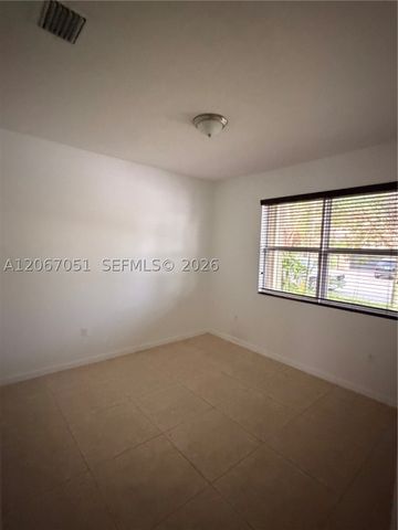 11851 SW 248th Ter 0, Homestead, FL 33032