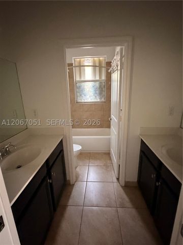 11851 SW 248th Ter 0, Homestead, FL 33032