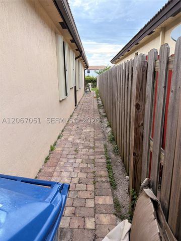 11851 SW 248th Ter 0, Homestead, FL 33032