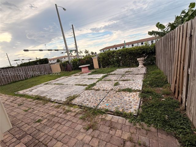 11851 SW 248th Ter 0, Homestead, FL 33032