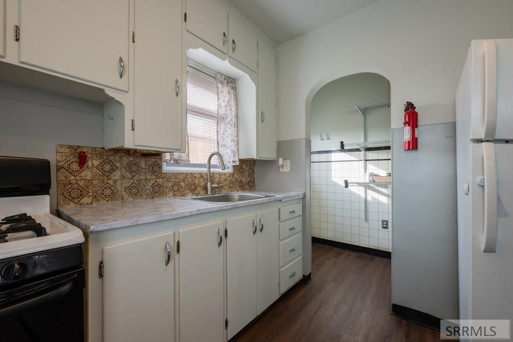 Image 10 of property listing at 1055 Cassia, Idaho Falls, ID 83402