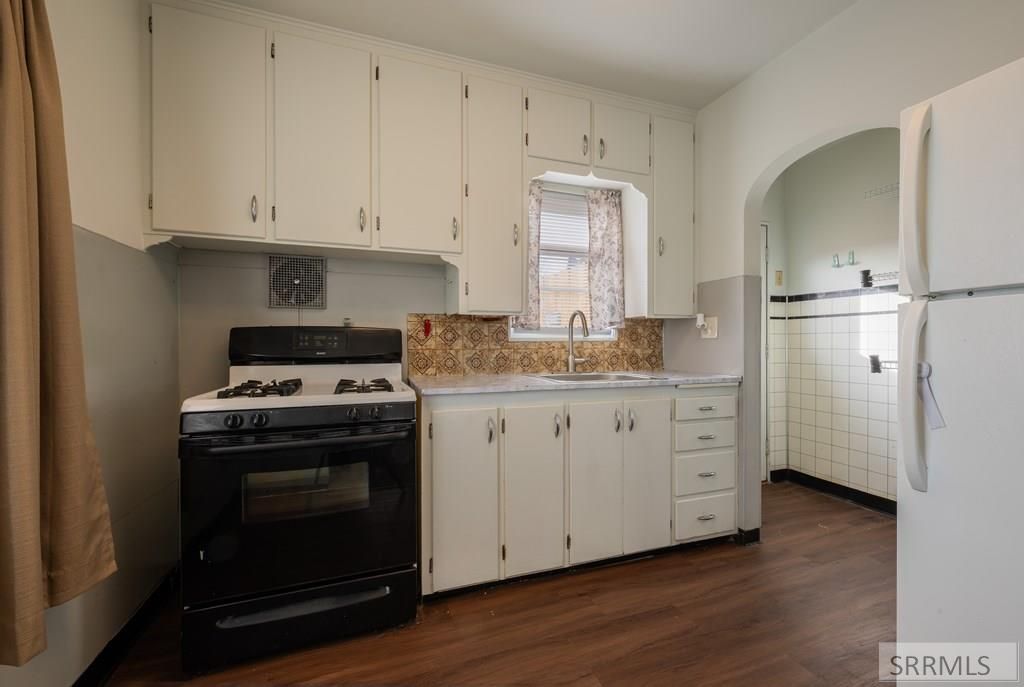 Image 9 of property listing at 1055 Cassia, Idaho Falls, ID 83402