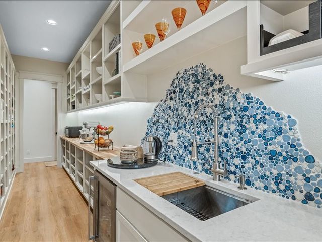 8701 Zebra Crossing, Larue, TX 75770