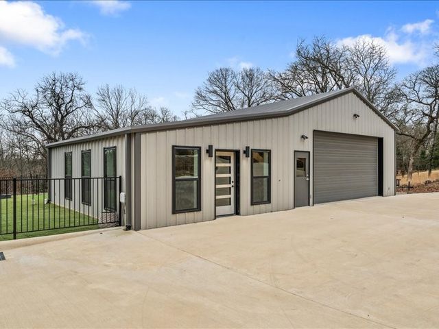 8701 Zebra Crossing, Larue, TX 75770