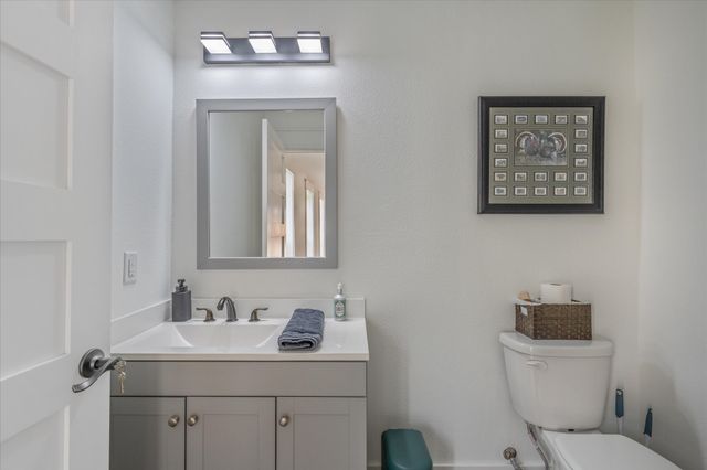 8701 Zebra Crossing, Larue, TX 75770