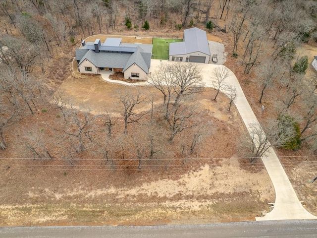 8701 Zebra Crossing, Larue, TX 75770