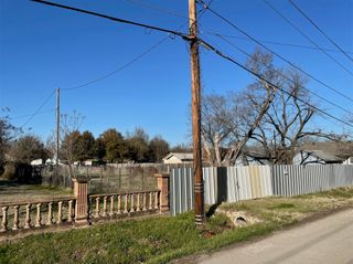 2 Fairport Road, Dallas, TX 75217