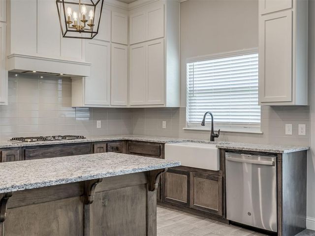 2817 Bens Circle, Yukon, OK 73099