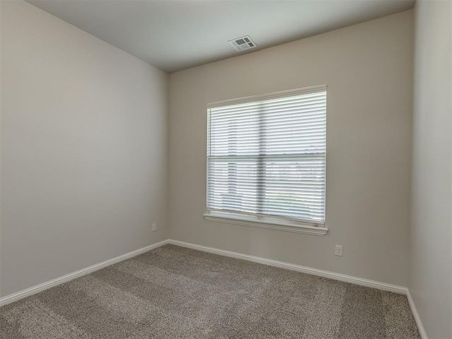 2817 Bens Circle, Yukon, OK 73099