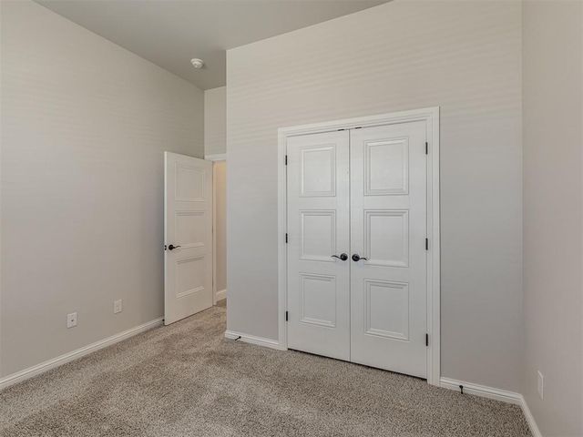 2817 Bens Circle, Yukon, OK 73099