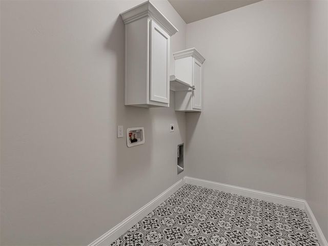 2817 Bens Circle, Yukon, OK 73099