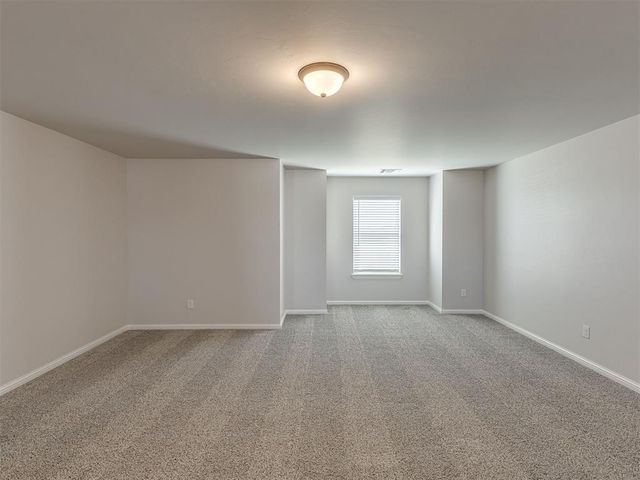 2817 Bens Circle, Yukon, OK 73099