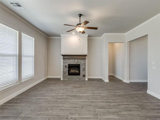 2817 Bens Circle, Yukon, OK 73099