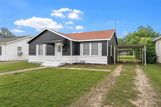 1116 January Street, Bellmead, TX 76705