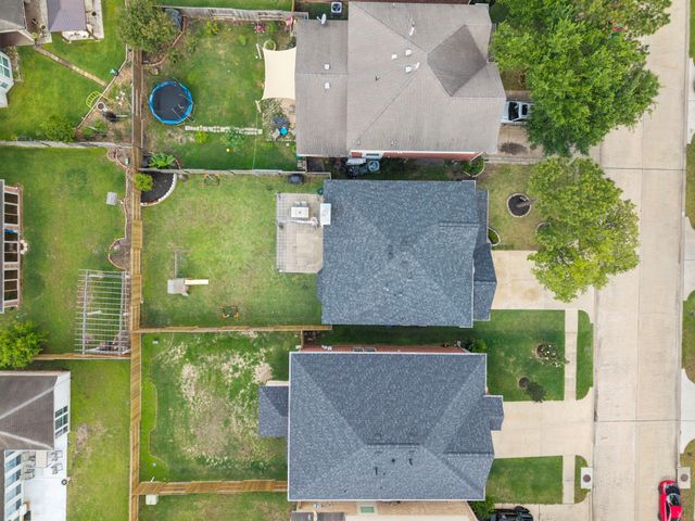 16539 Whitaker Creek Drive, Houston, TX 77095