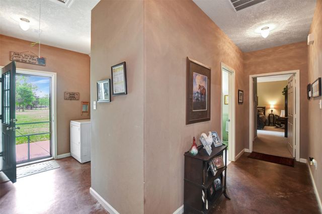 9832 Hawaii Lane, Midway, TX 75852