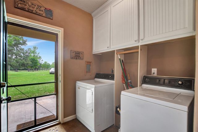 9832 Hawaii Lane, Midway, TX 75852