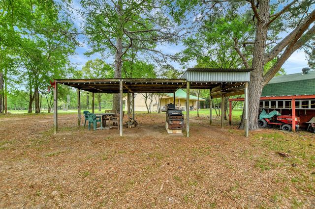 9832 Hawaii Lane, Midway, TX 75852