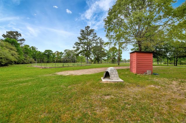 9832 Hawaii Lane, Midway, TX 75852