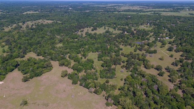 9832 Hawaii Lane, Midway, TX 75852