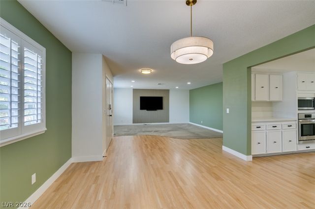 3169 Desmond Avenue, Las Vegas, NV 89121