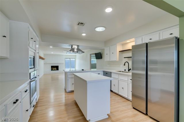 3169 Desmond Avenue, Las Vegas, NV 89121
