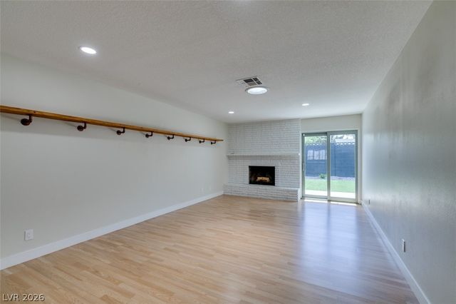 3169 Desmond Avenue, Las Vegas, NV 89121
