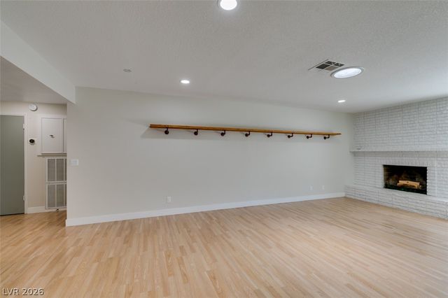 3169 Desmond Avenue, Las Vegas, NV 89121