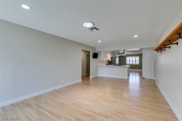 3169 Desmond Avenue, Las Vegas, NV 89121