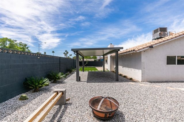 3169 Desmond Avenue, Las Vegas, NV 89121