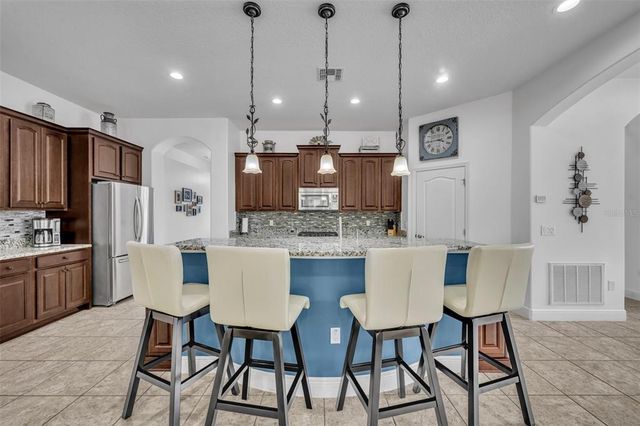 229 GLEN ABBEY LANE, Debary, FL 32713