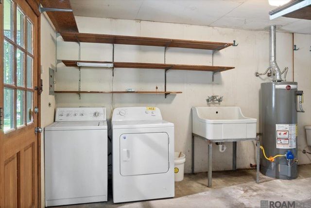 5716 College Dr, Baton Rouge, LA 70806