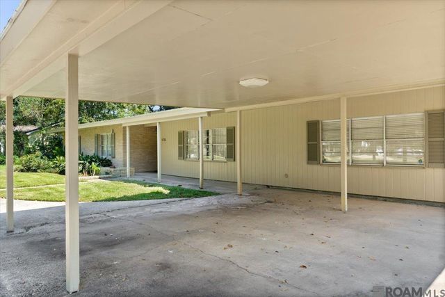 5716 College Dr, Baton Rouge, LA 70806