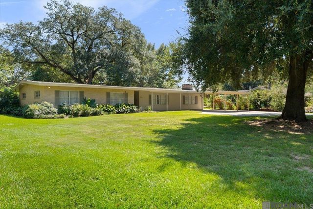 5716 College Dr, Baton Rouge, LA 70806