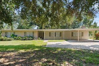 5716 College Dr, Baton Rouge, LA 70806