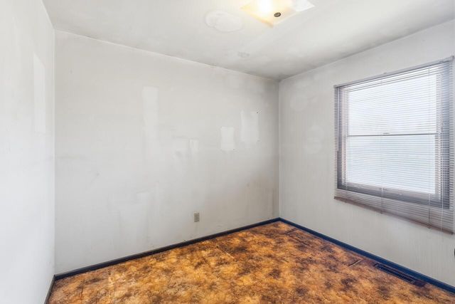 5053 W 90th Lane, Schererville, IN 46375