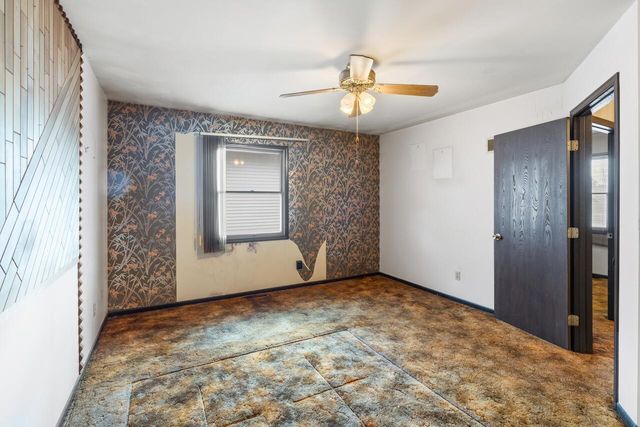 5053 W 90th Lane, Schererville, IN 46375