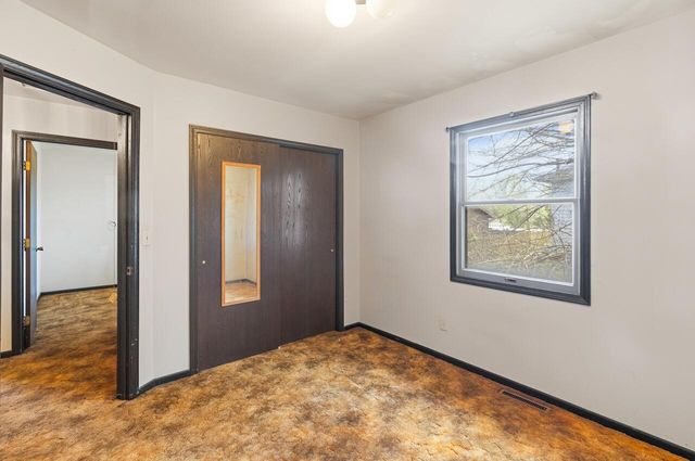 5053 W 90th Lane, Schererville, IN 46375