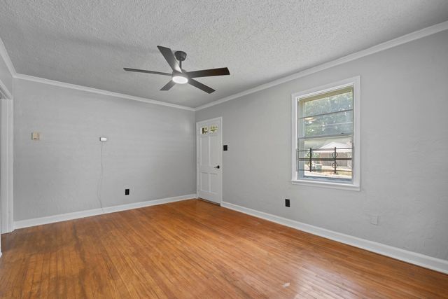 1355 DORIS AVE, Memphis, TN 38106